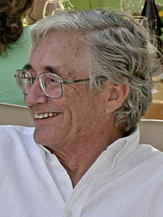 Edgar Kausel (1934 – 2021)